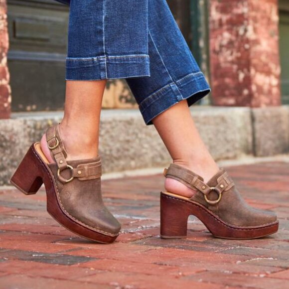 NEW Born Hudson Slingback Clogs - Leather For Women in Taupe  725 3S7 - Picture 7 of 7